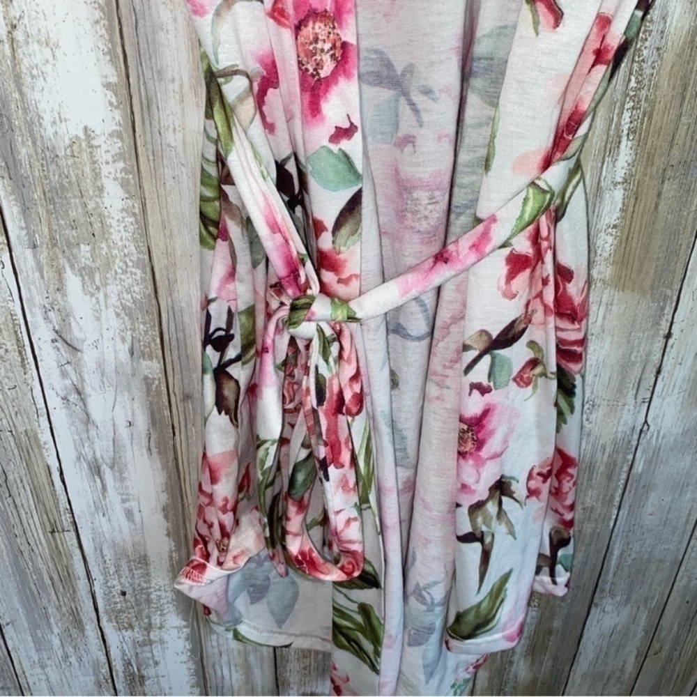 Show Me Your MuMu Brie Floral Robe - Picture 4 of 6